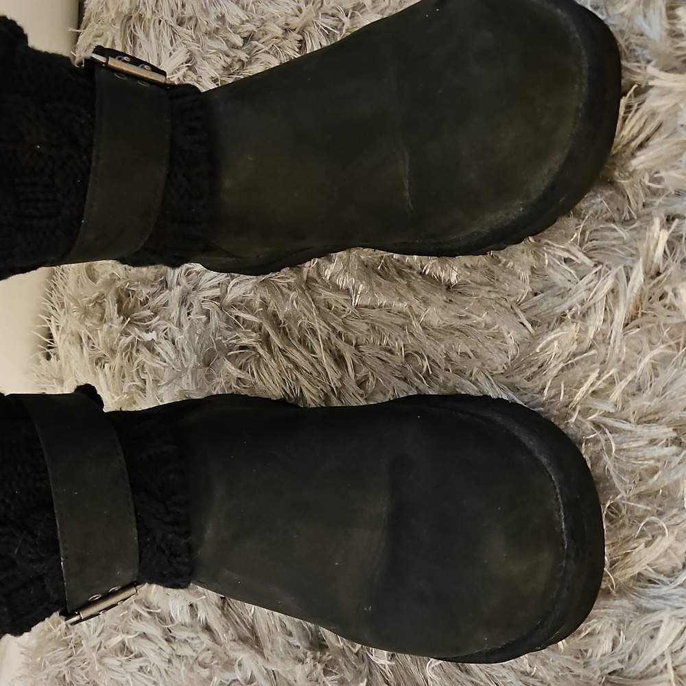 UGG Black Winter Boots with Suede Texture